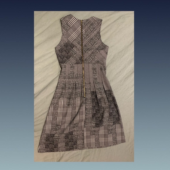 Women’s H&M Retro B&W Cocktail Dress // Size 6 - Picture 2 of 7